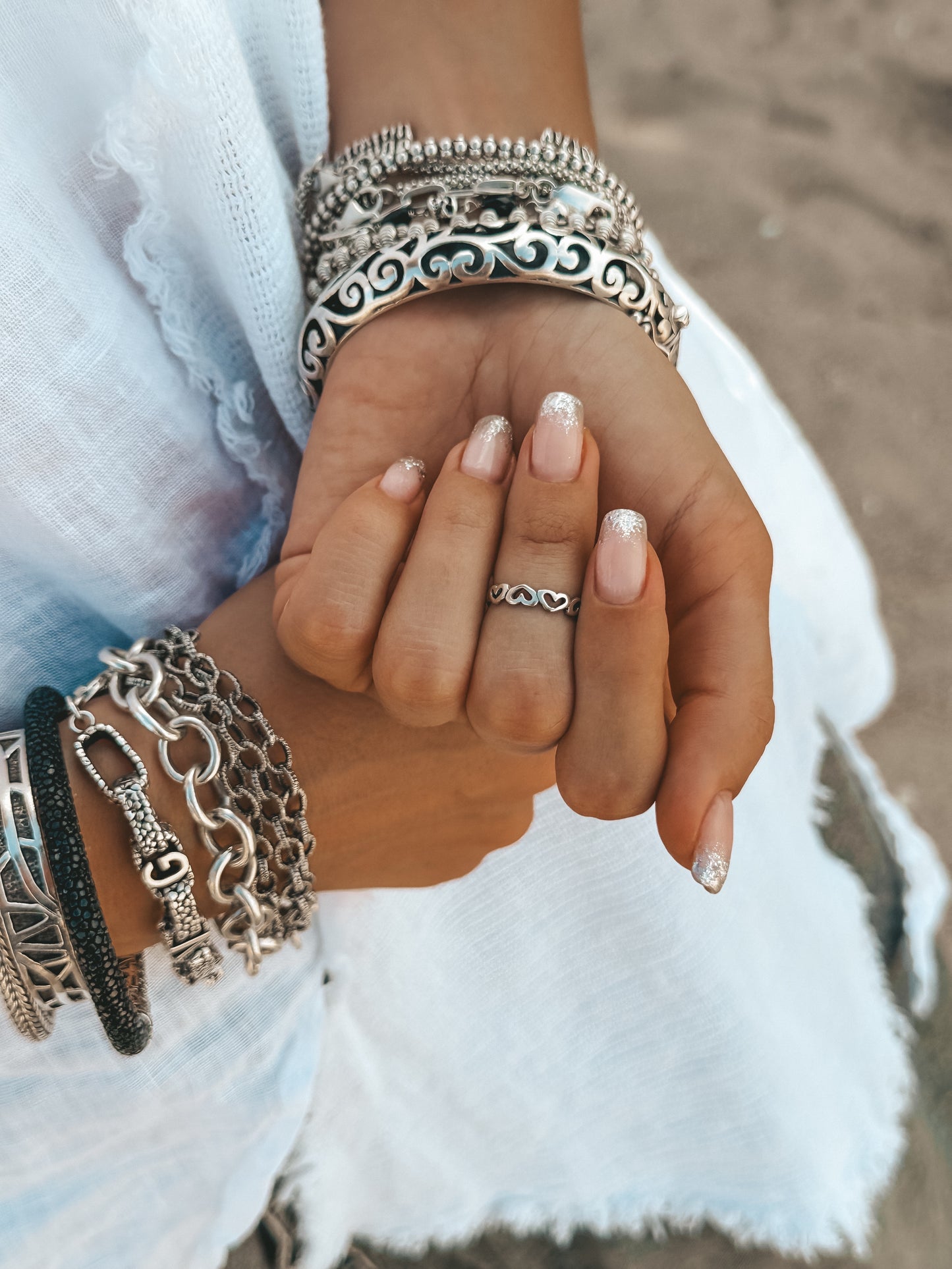 Hearts Phalanx/Pinky Ring